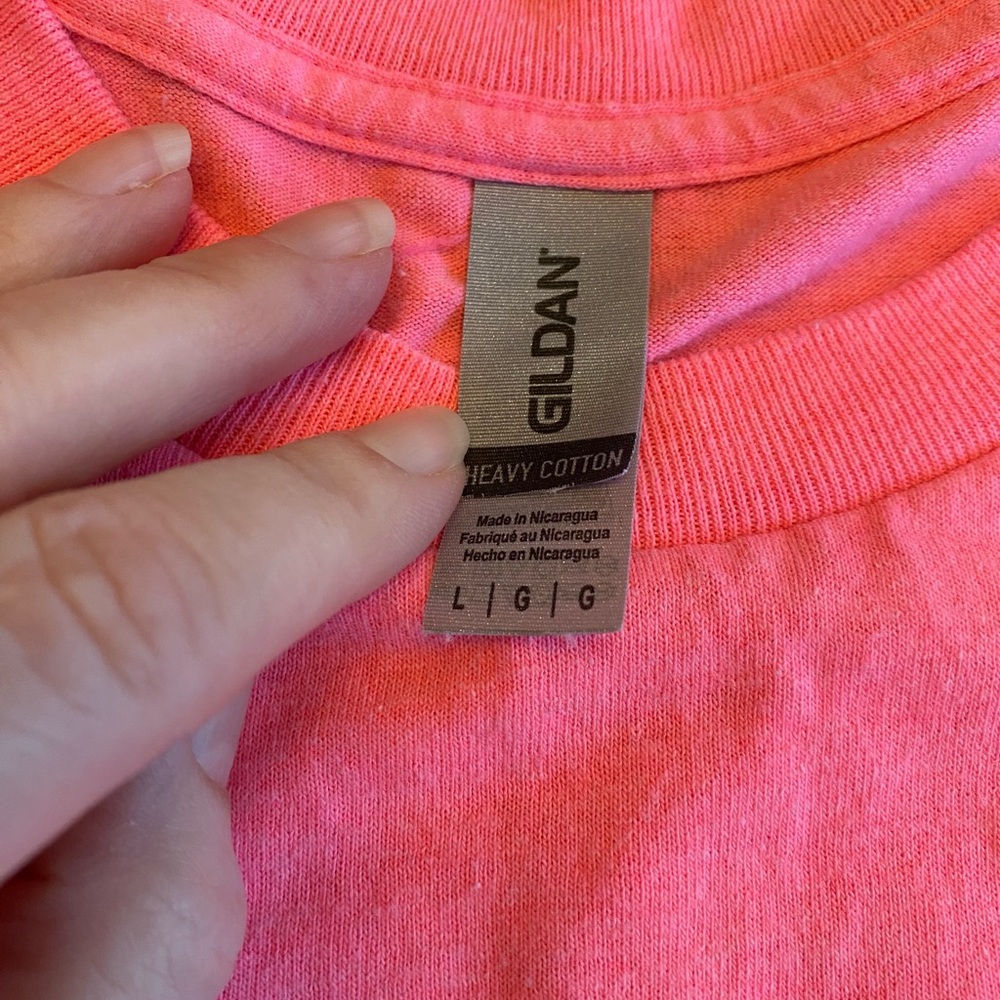 Vibrant pink women’s tee shirt sz large - Picture 3 of 5